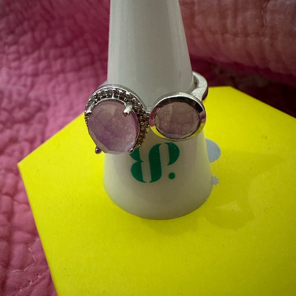 Size 8 natural stone ring!